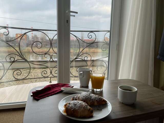 Гостиница Хемингуэй Краснодар-185