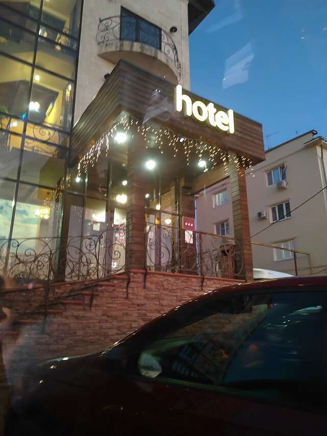 Гостиница Хемингуэй Краснодар-251