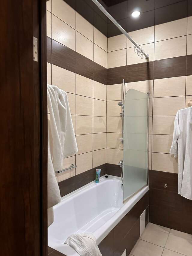 Гостиница Хемингуэй Краснодар-250