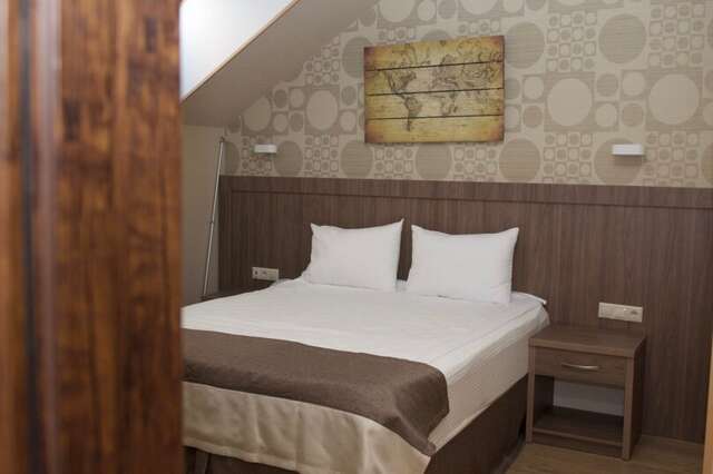 Гостиница Хемингуэй Краснодар-122